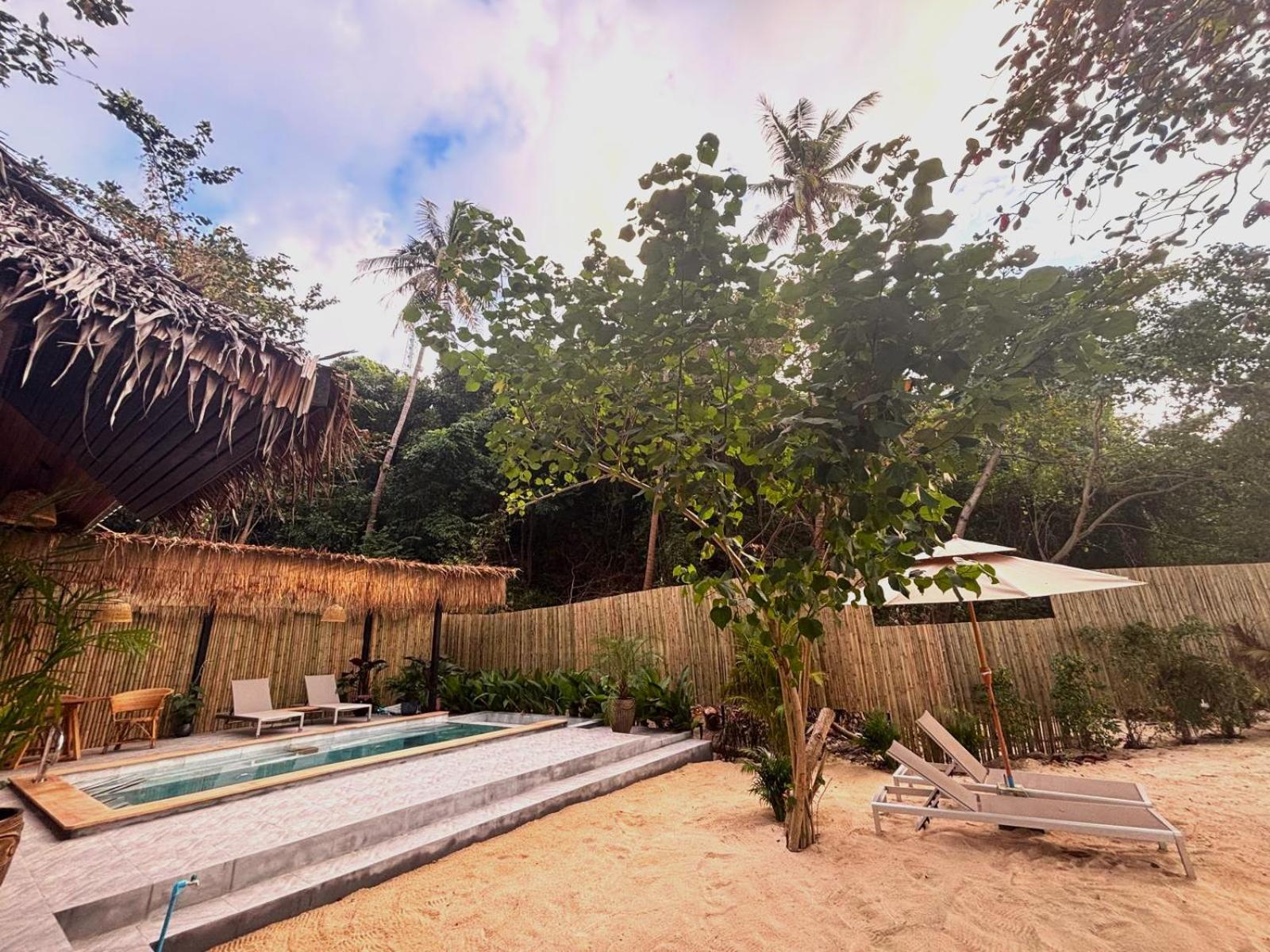 Secret Beach Bungalows Haad Son Exterior photo